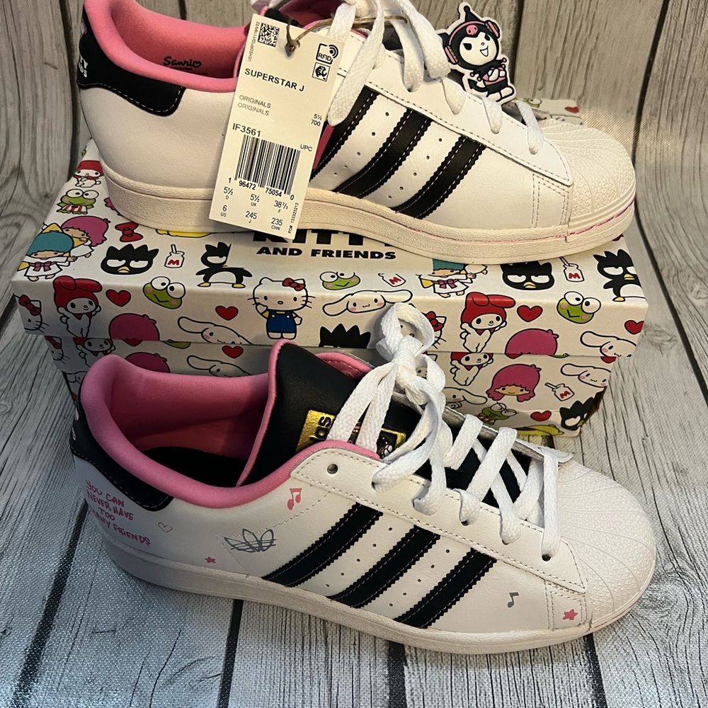 Adidas x Hello Kitty and Friends Kuromi Superstar J Shoes IF3561 Women’s 8